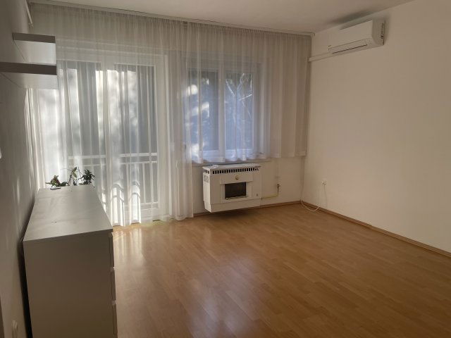 Kiadó téglalakás, albérlet, II. kerületben, Tárogató úton