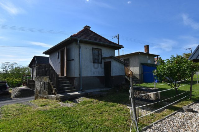 Eladó nyaraló, Bocföldén 3.99 M Ft, 1 szobás