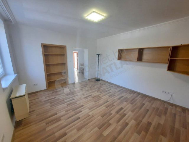 Kiadó téglalakás, albérlet, XI. kerületben, Bocskai úton