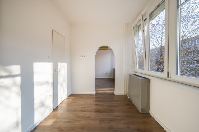 Eladó panellakás, Budapesten, XX. kerületben, Eperjes utcában