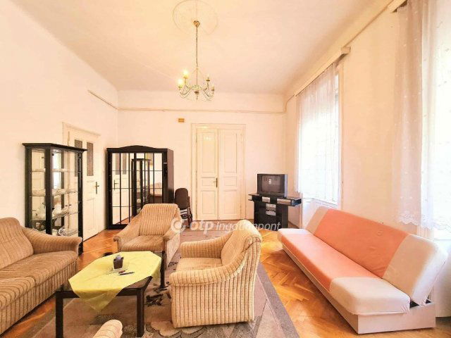 Eladó téglalakás, Budapesten, VIII. kerületben 72.9 M Ft