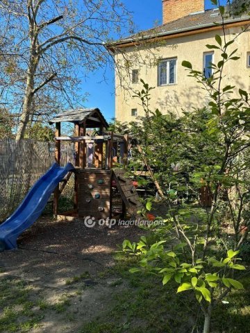 Eladó téglalakás, Budapesten, XV. kerületben 84.9 M Ft