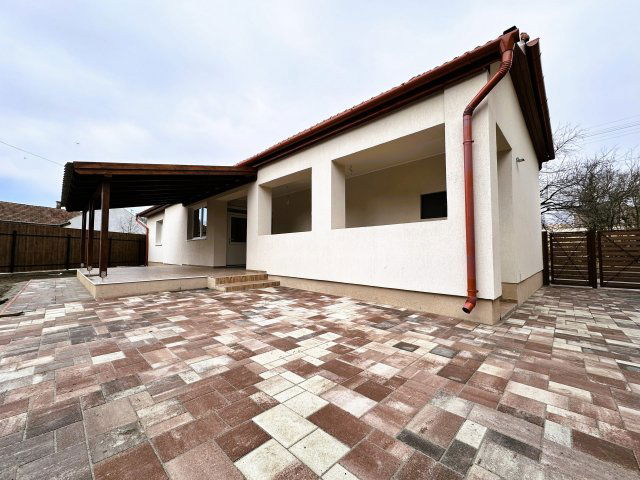 Eladó családi ház, Gyulán 79.99 M Ft, 3 szobás