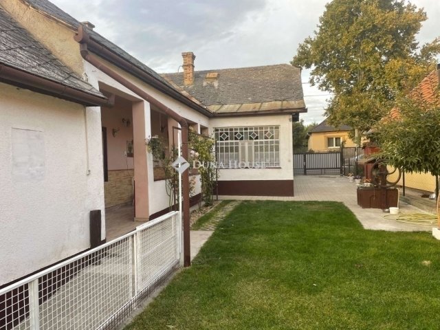 Eladó családi ház, Gyömrőn 97.5 M Ft, 5 szobás