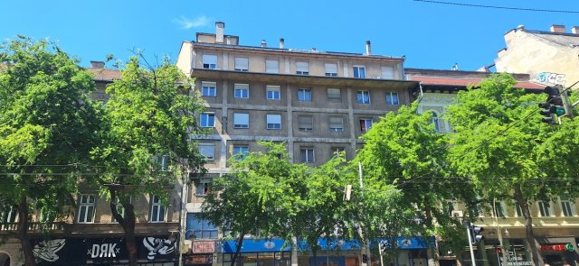 Eladó téglalakás, Budapesten, VII. kerületben, Erzsébet körúton