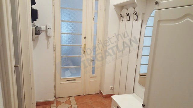 Kiadó téglalakás, albérlet, I. kerületben, Logodi utcában