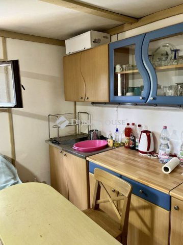 Eladó nyaraló, Markazon 10 M Ft / költözzbe.hu