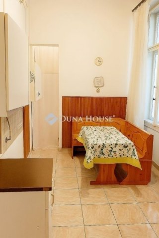 Eladó téglalakás, Debrecenben 78 M Ft, 2 szobás