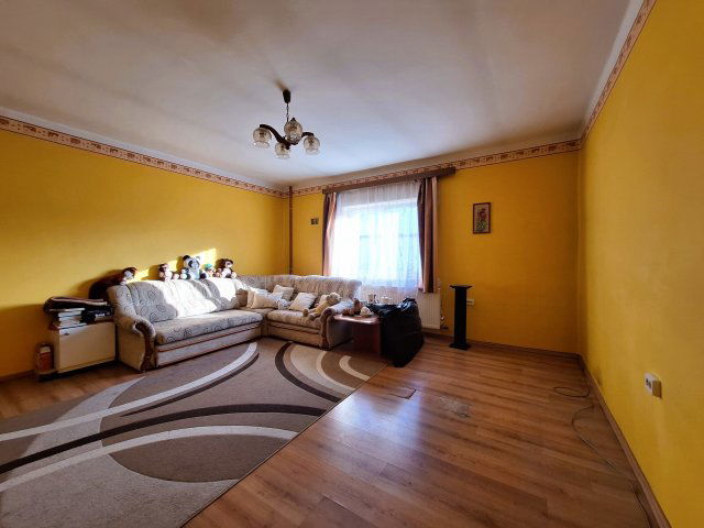 Eladó családi ház, Somlóvásárhelyen 34.99 M Ft, 3 szobás