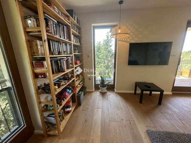 Eladó családi ház, Piliscsabán 198 M Ft, 5 szobás