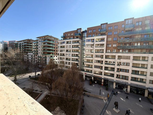 Kiadó téglalakás, albérlet, VIII. kerületben, Corvin sétányon