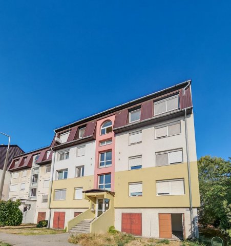 Eladó garázs, Tatán 13.9 M Ft / költözzbe.hu