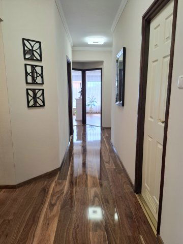 Eladó családi ház, Hajdúszoboszlón 159.999 M Ft, 5 szobás