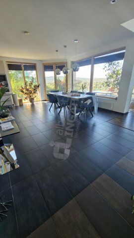 Kiadó családi ház, albérlet, XXII. kerületben, Jogar utcában