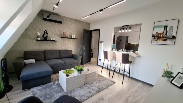 Kiadó téglalakás, albérlet, Debrecenben 370 E Ft / hó, 3 szobás