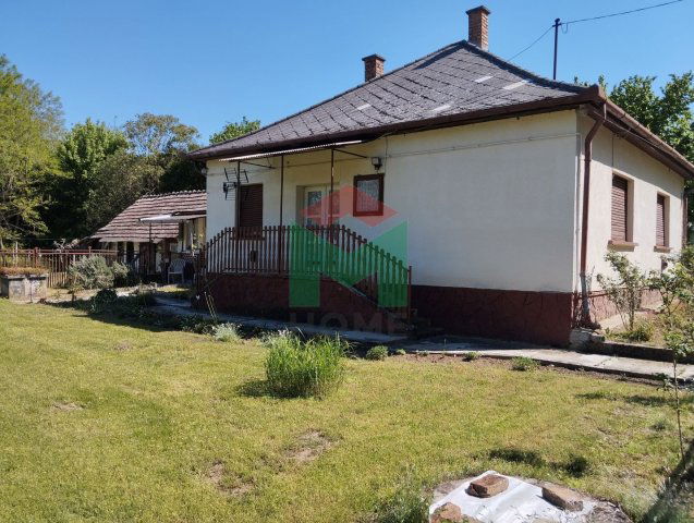 Eladó családi ház, Táskán 19.9 M Ft, 3 szobás