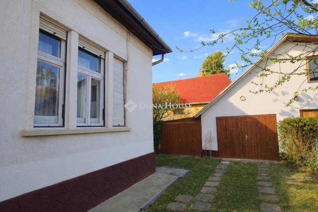 Eladó családi ház, Budapesten, XVI. kerületben 155 M Ft