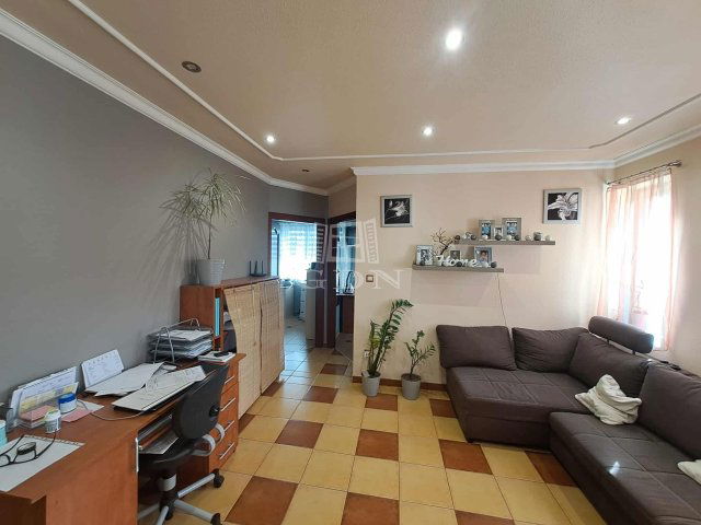 Eladó családi ház, Kecskeméten 69.9 M Ft, 3 szobás