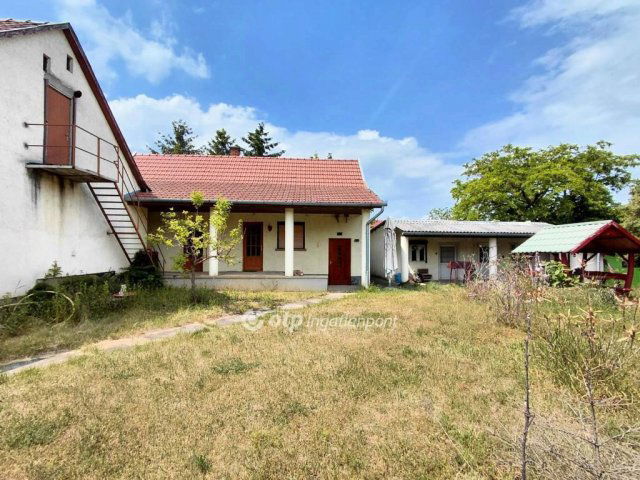 Eladó családi ház, Farmoson 34.9 M Ft, 3 szobás