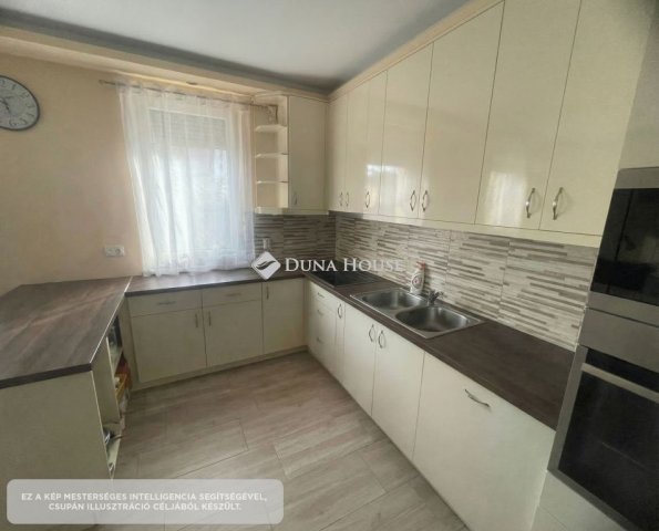 Eladó családi ház, Kecskeméten 99.5 M Ft, 4 szobás