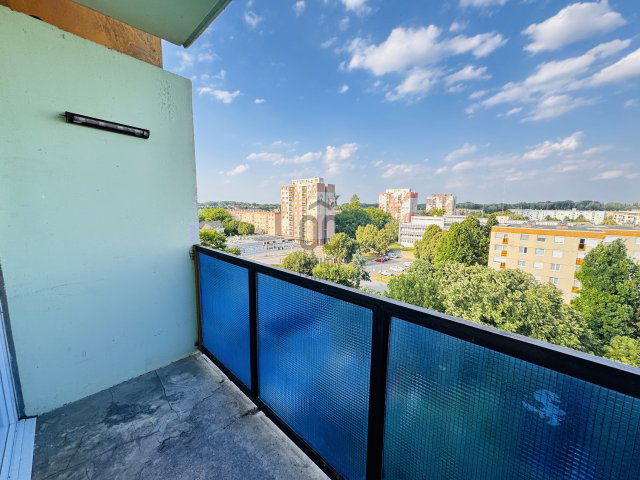 Eladó panellakás, Mosonmagyaróváron 35.9 M Ft, 3 szobás