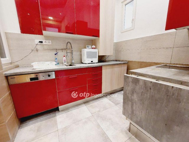 Eladó téglalakás, Budapesten, IX. kerületben 109.9 M Ft