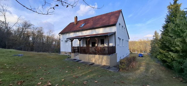 Eladó családi ház, Domonyban 117 M Ft, 4 szobás