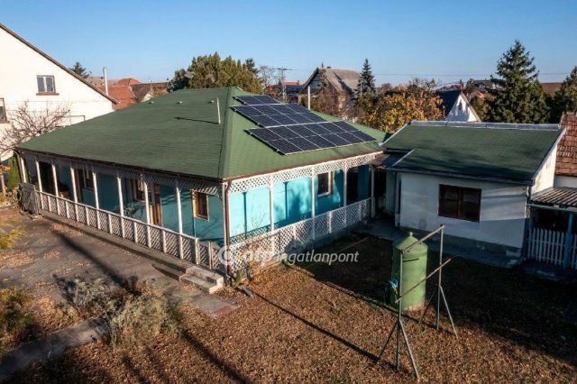 Eladó családi ház, Dunaharasztin 84.9 M Ft, 3 szobás