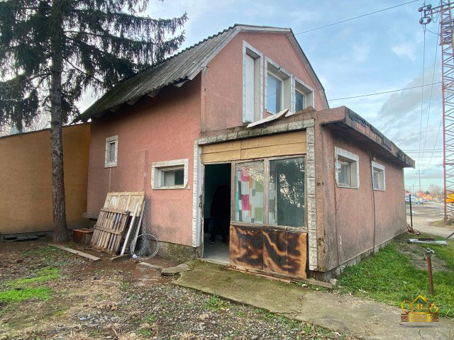 Eladó családi ház, Szigethalmon 27.5 M Ft, 2 szobás