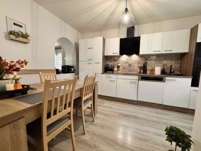 Eladó családi ház, Nagylengyelen 54 M Ft, 4 szobás