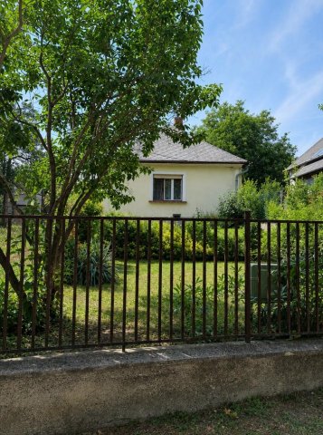 Eladó családi ház, Nagyvázsonyon 49.5 M Ft, 2 szobás