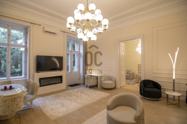 Kiadó téglalakás, albérlet, VI. kerületben, Andrássy úton