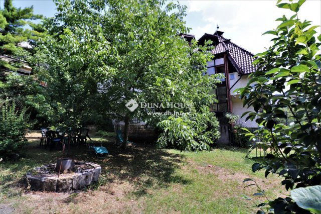 Eladó családi ház, Budapesten, II. kerületben 419 M Ft, 6 szobás
