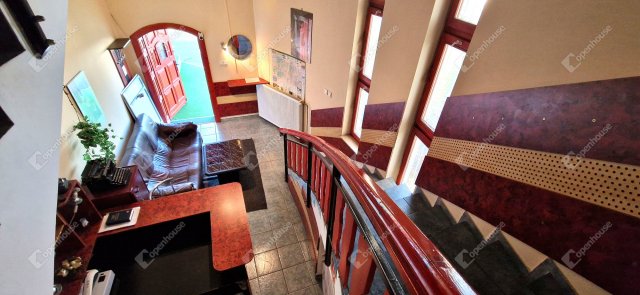 Eladó hotel, Szikszón 200 M Ft, 10 szobás / költözzbe.hu