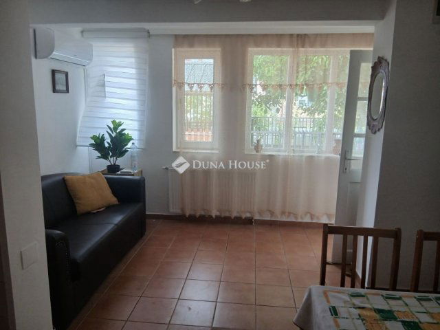 Kiadó családi ház, albérlet, Debrecenben 230 E Ft / hó