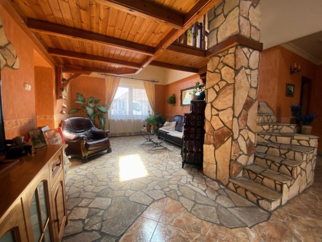 Eladó családi ház, Szarvason, Gárdonyi Géza utcában 69.9 M Ft
