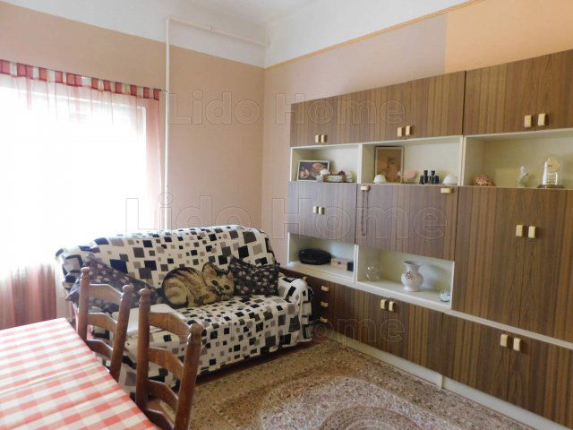 Eladó családi ház, Csikóstőttősön 34.9 M Ft, 5 szobás