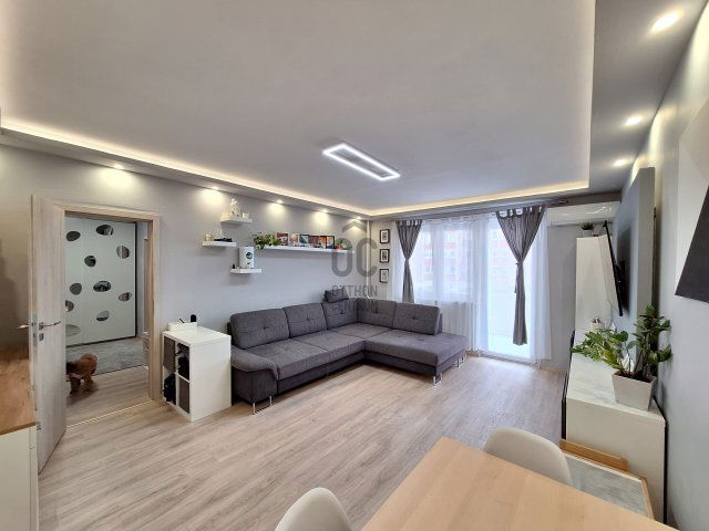 Eladó panellakás, XXI. kerületben, József Attila utcában