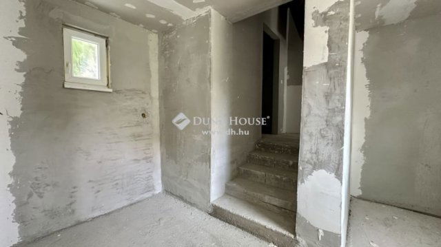 Eladó családi ház, Budapesten, XVIII. kerületben 94.9 M Ft