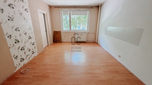 Eladó panellakás, Budapesten, XV. kerületben 49.9 M Ft, 2 szobás