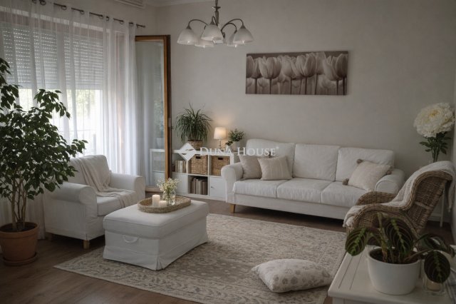 Eladó családi ház, Budapesten, IV. kerületben 149 M Ft, 5 szobás