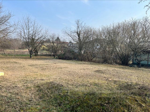 Eladó telek, Budapesten, XVI. kerületben 109 M Ft