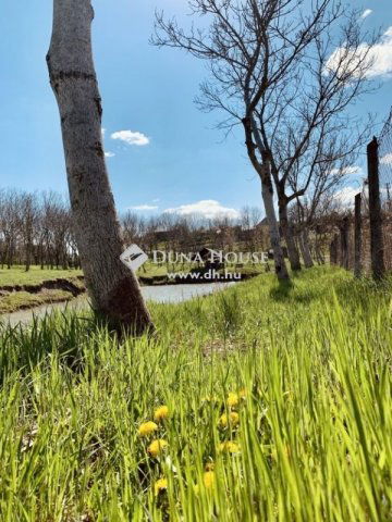 Eladó üzlethelyiség, Sükösdön 215 M Ft / költözzbe.hu