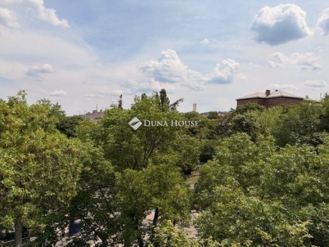 Eladó téglalakás, Budapesten, XII. kerületben 133.9 M Ft