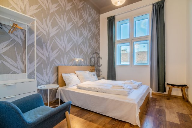 Eladó téglalakás, Budapesten, VI. kerületben 109.9 M Ft