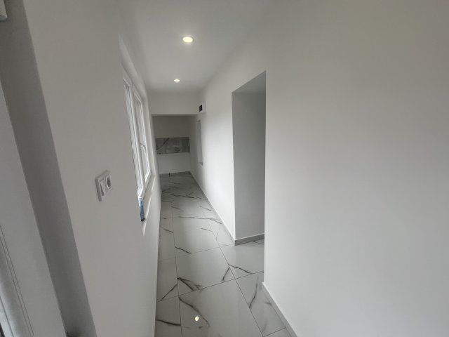 Eladó családi ház, Békéscsabán 43.5 M Ft, 3 szobás