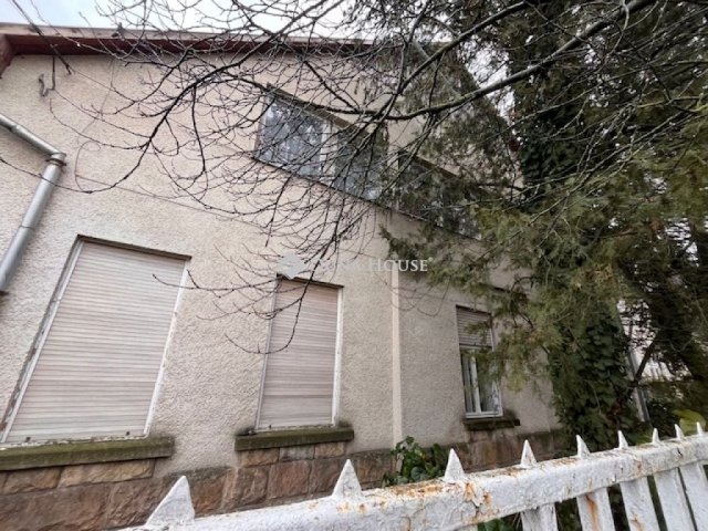 Eladó családi ház, Budapesten, XXI. kerületben 195 M Ft