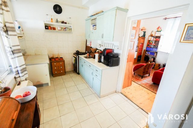 Eladó ikerház, Szigetmonostorban 57.5 M Ft, 2 szobás