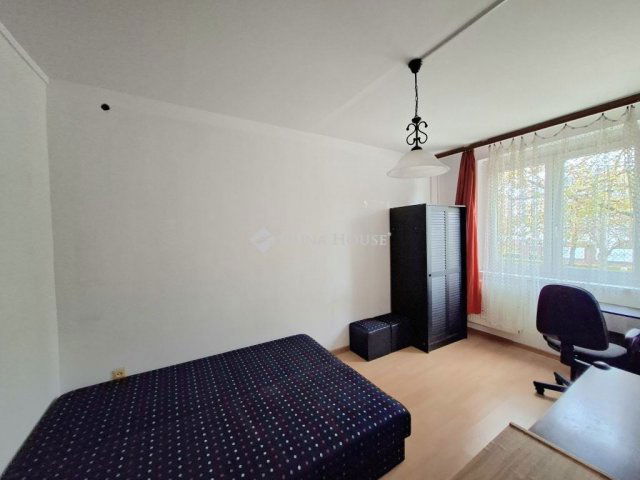 Eladó panellakás, Székesfehérvárott 50.5 M Ft, 2 szobás