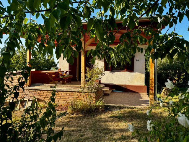 Eladó családi ház, Zalaegerszegen 16.9 M Ft, 1 szobás